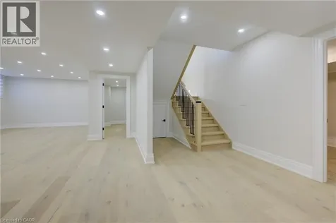 47 Pioneer Ridge Drive Kitchener ON N2P 0G6
