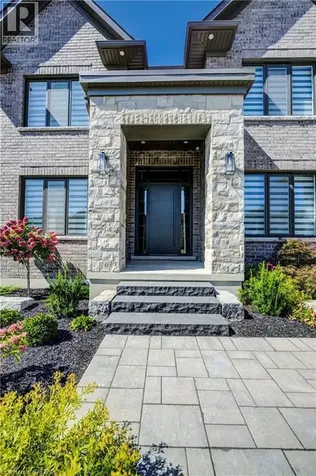 47 Pioneer Ridge Drive Kitchener ON N2P 0G6
