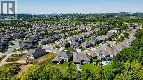 47 Pioneer Ridge Drive Kitchener ON N2P 0G6