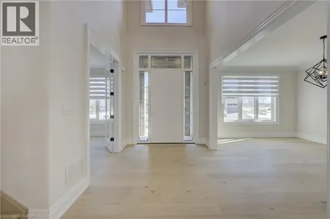 47 Pioneer Ridge Drive Kitchener ON N2P 0G6