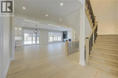 47 Pioneer Ridge Drive Kitchener ON N2P 0G6
