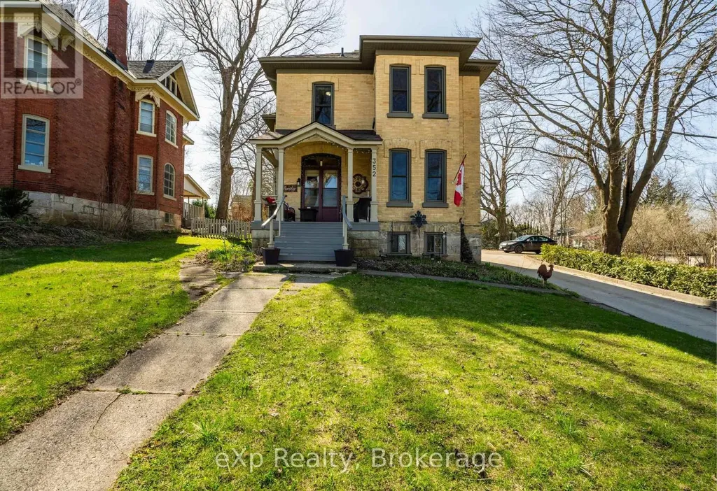 352 Berford Street South Bruce Peninsula ON N0H 2T0