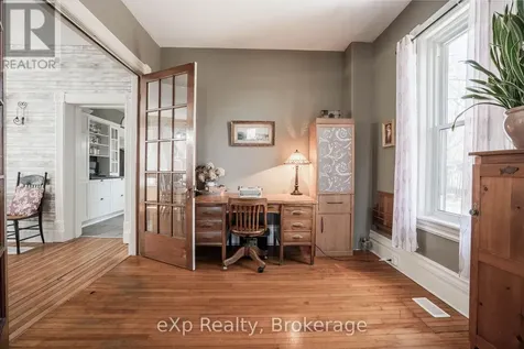 352 Berford Street South Bruce Peninsula ON N0H 2T0