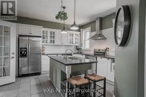 352 Berford Street South Bruce Peninsula ON N0H 2T0
