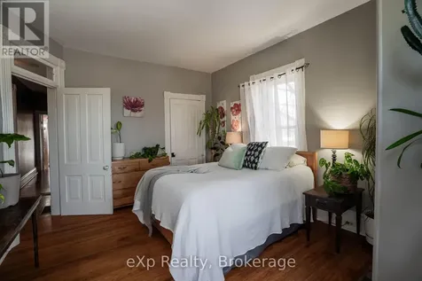 352 Berford Street South Bruce Peninsula ON N0H 2T0