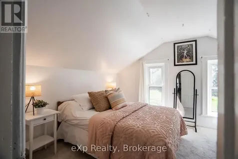 352 Berford Street South Bruce Peninsula ON N0H 2T0