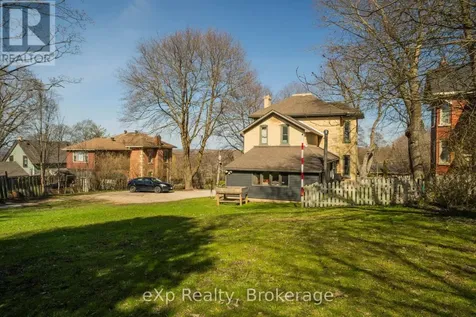 352 Berford Street South Bruce Peninsula ON N0H 2T0