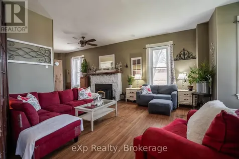 352 Berford Street South Bruce Peninsula ON N0H 2T0
