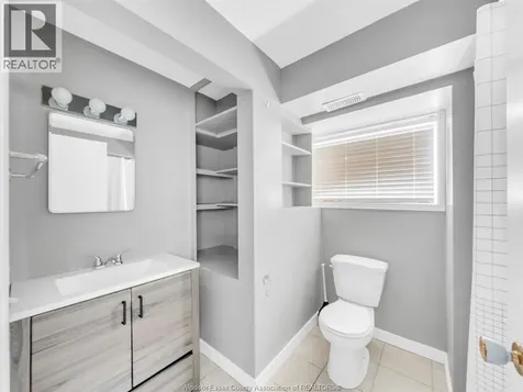 581 Broadway Belle River ON N0R 1A0