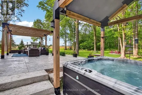 7056 Cook Road Middlesex Centre ON N6P 1P3