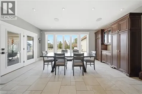 29 Wallace Court Brantford ON N3T 5L7