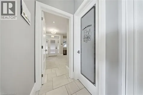 29 Wallace Court Brantford ON N3T 5L7