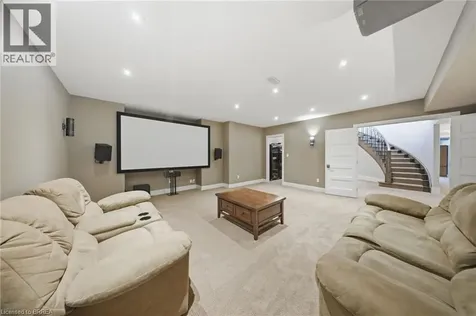 29 Wallace Court Brantford ON N3T 5L7