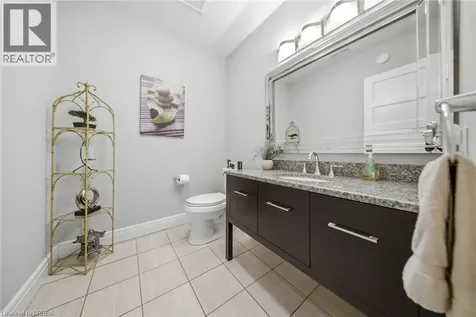 29 Wallace Court Brantford ON N3T 5L7