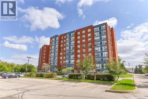 55 Blue Springs Drive Waterloo ON N2J 4T3