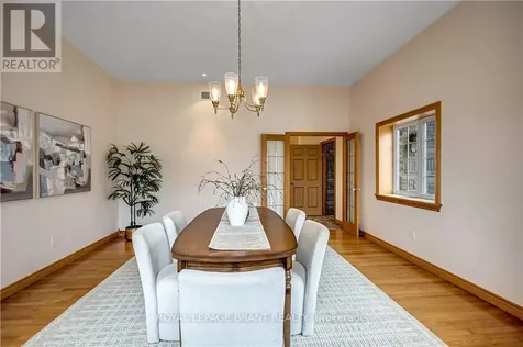 103 Tutela Heights Road Brantford ON N3T 1A4