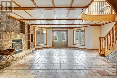 103 Tutela Heights Road Brantford ON N3T 1A4