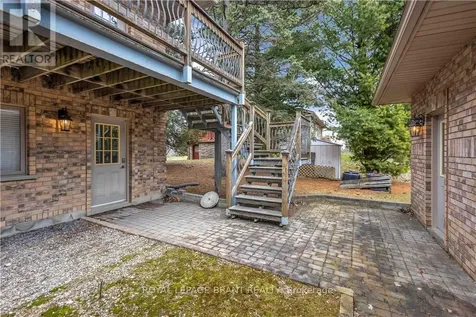 103 Tutela Heights Road Brantford ON N3T 1A4