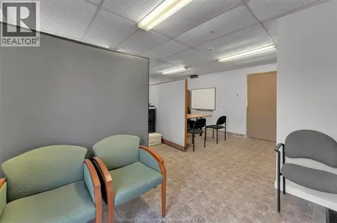 3905-3911 Tecumseh Road East Windsor ON N8W 1J4