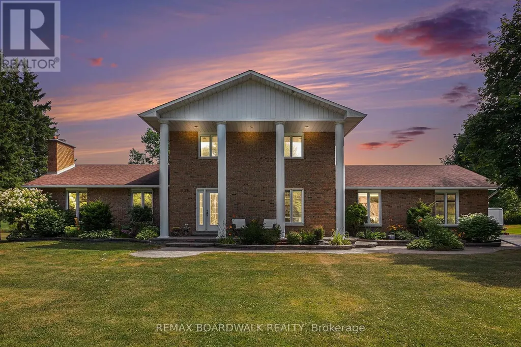 1139 St Joseph Road Russell ON K0A 1W0