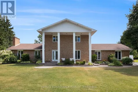 1139 St Joseph Road Russell ON K0A 1W0
