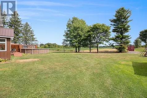 1139 St Joseph Road Russell ON K0A 1W0