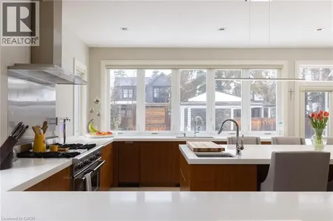 287 Macdonald Road Oakville ON L6J 2A6