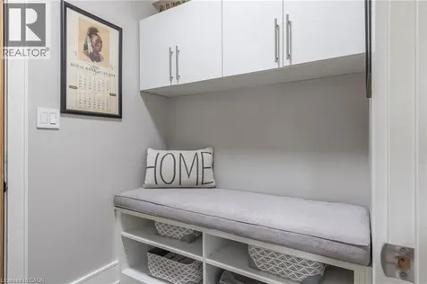 287 Macdonald Road Oakville ON L6J 2A6