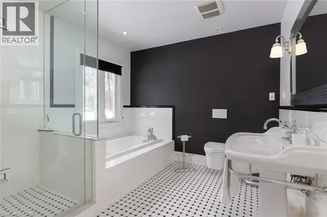 287 Macdonald Road Oakville ON L6J 2A6