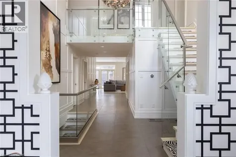 287 Macdonald Road Oakville ON L6J 2A6