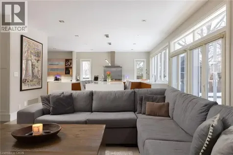 287 Macdonald Road Oakville ON L6J 2A6