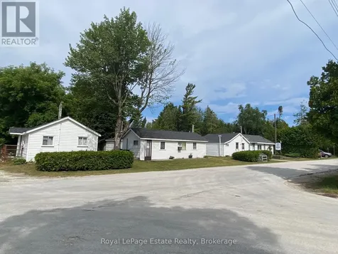 104 Third Avenue North South Bruce Peninsula ON N0H 2G0