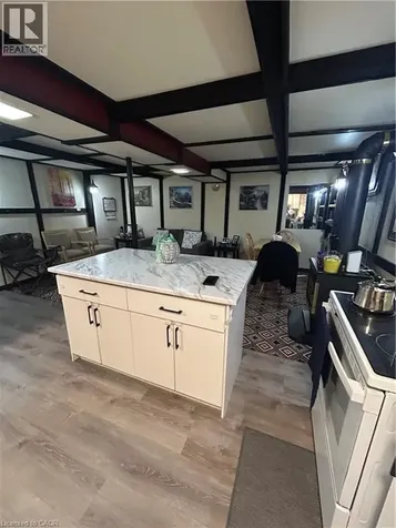 34 Ranchdale Drive Hamilton ON L8V 2M1