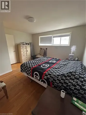 34 Ranchdale Drive Hamilton ON L8V 2M1