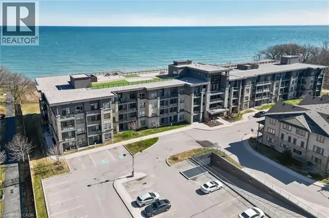35 Southshore Crescent Stoney Creek ON L8E 0J2