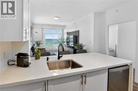 35 Southshore Crescent Stoney Creek ON L8E 0J2