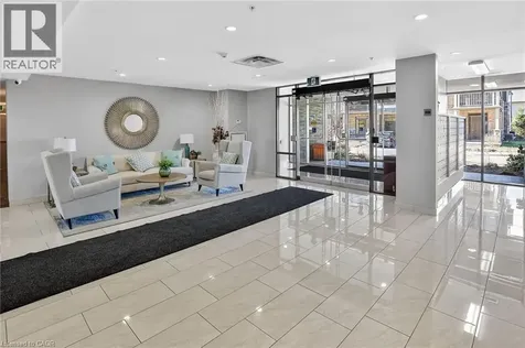 35 Southshore Crescent Stoney Creek ON L8E 0J2