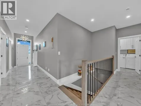 6 Summerville Avenue Leamington ON N8H 0C5