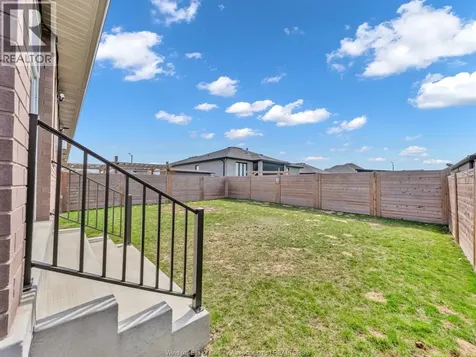 6 Summerville Avenue Leamington ON N8H 0C5