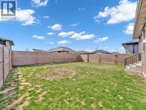 6 Summerville Avenue Leamington ON N8H 0C5