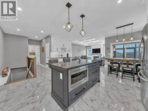 6 Summerville Avenue Leamington ON N8H 0C5
