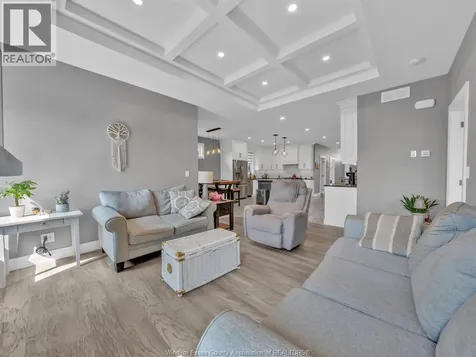 6 Summerville Avenue Leamington ON N8H 0C5