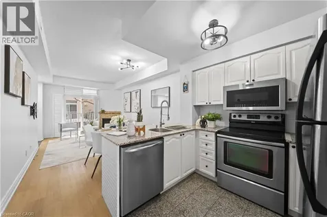 28 Stadium Road Toronto ON M5V 3P4