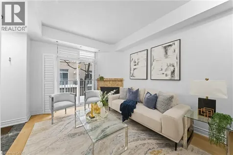 28 Stadium Road Toronto ON M5V 3P4