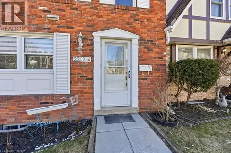 2252 Upper Middle Road Burlington ON L7P 2Z9