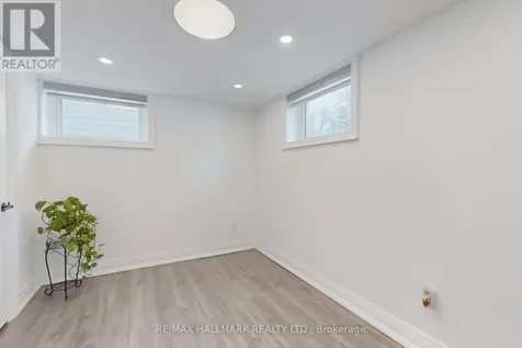 24 Cresser Avenue Whitby ON L1P 1J8