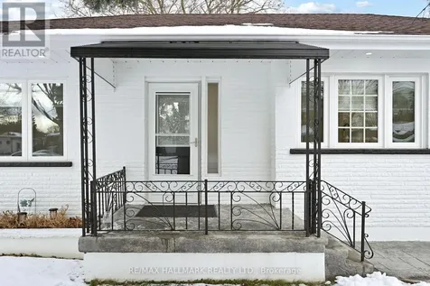 24 Cresser Avenue Whitby ON L1P 1J8