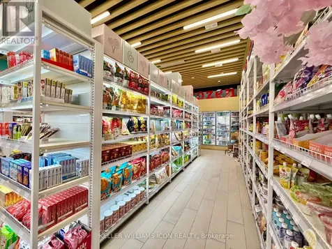 382 Rideau Street Ottawa ON K1N 5Y8