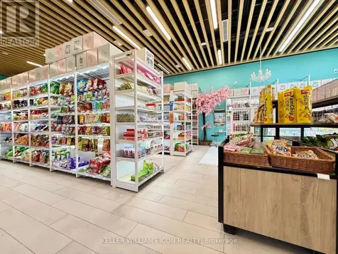 382 Rideau Street Ottawa ON K1N 5Y8