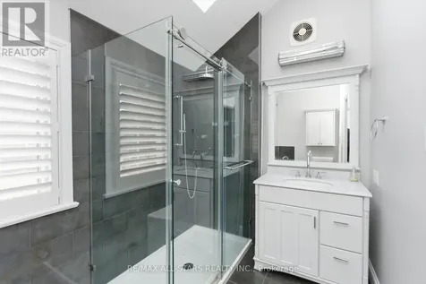 154 Brock Street East Uxbridge ON L9P 1K5